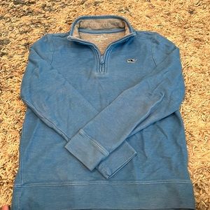 Vineyard Vines pullover size Small- worn twice